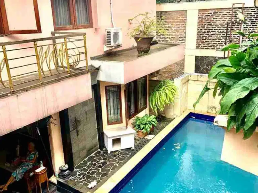Rumah Bagus Semi Furnished Ada S Pool Di Cipete Raya