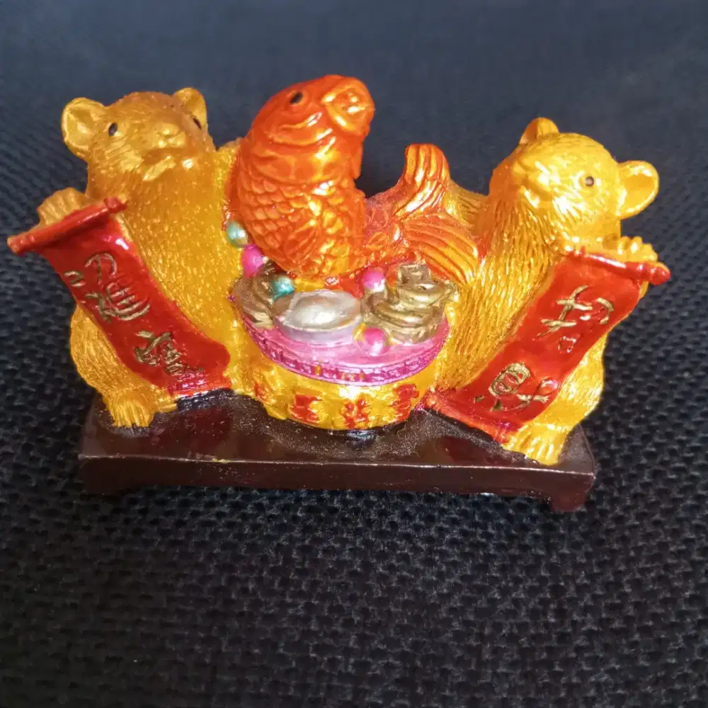 Pajangan patung/statue ikan & tikus -zhao cai jin bao