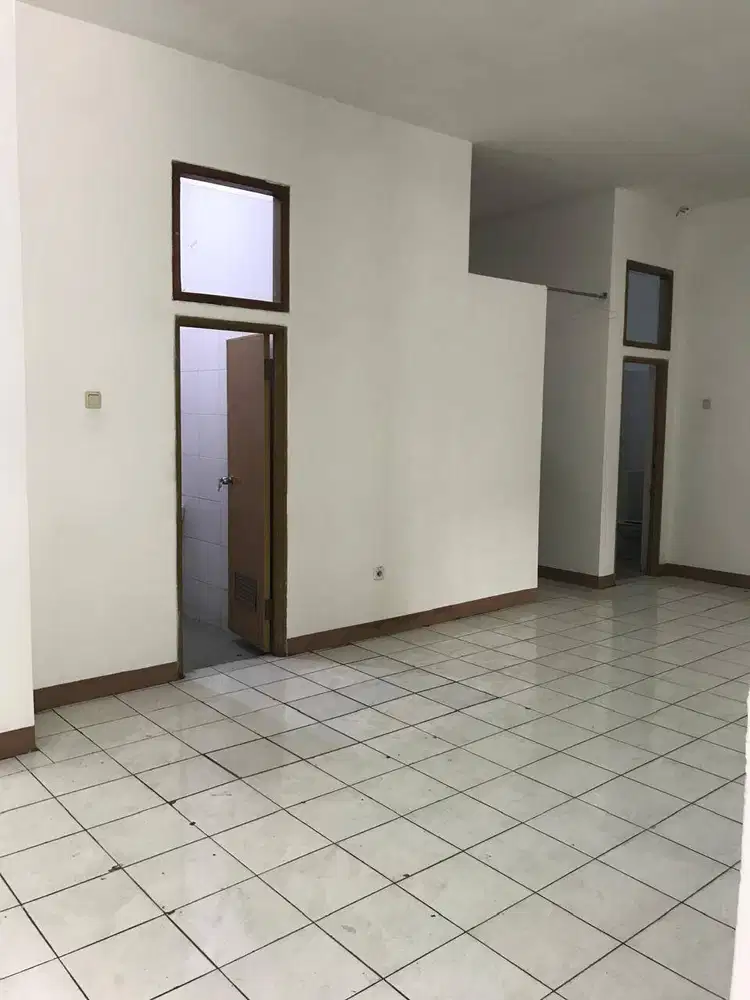 Disewakan Rumah Hook Sayap Cipaganti Bandung Utara