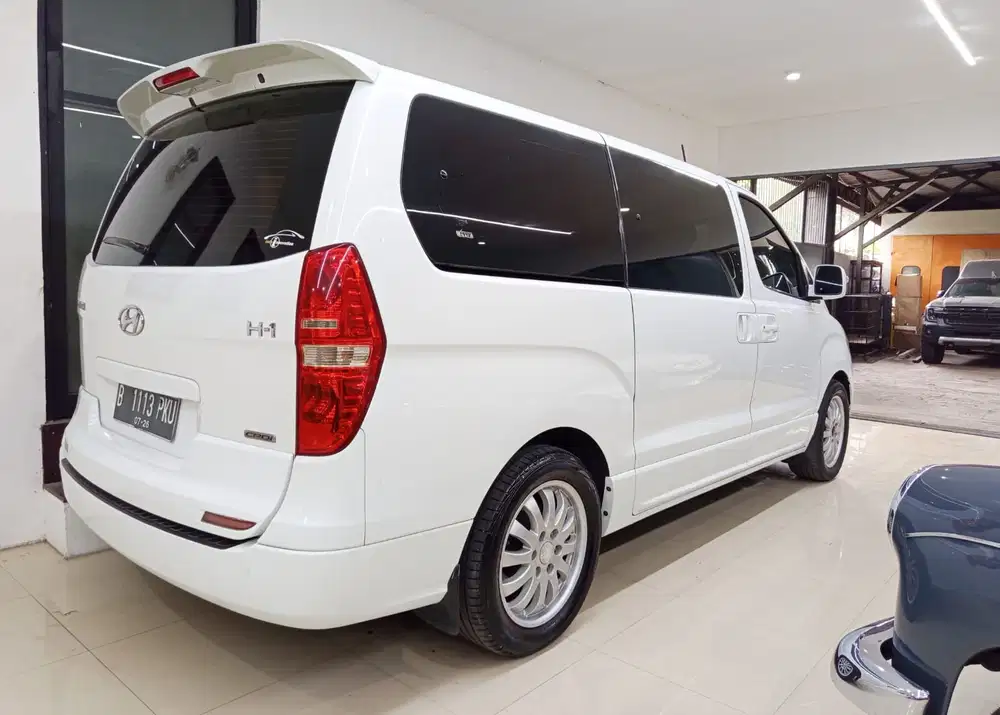 Hyundai H-1 2011 Diesel