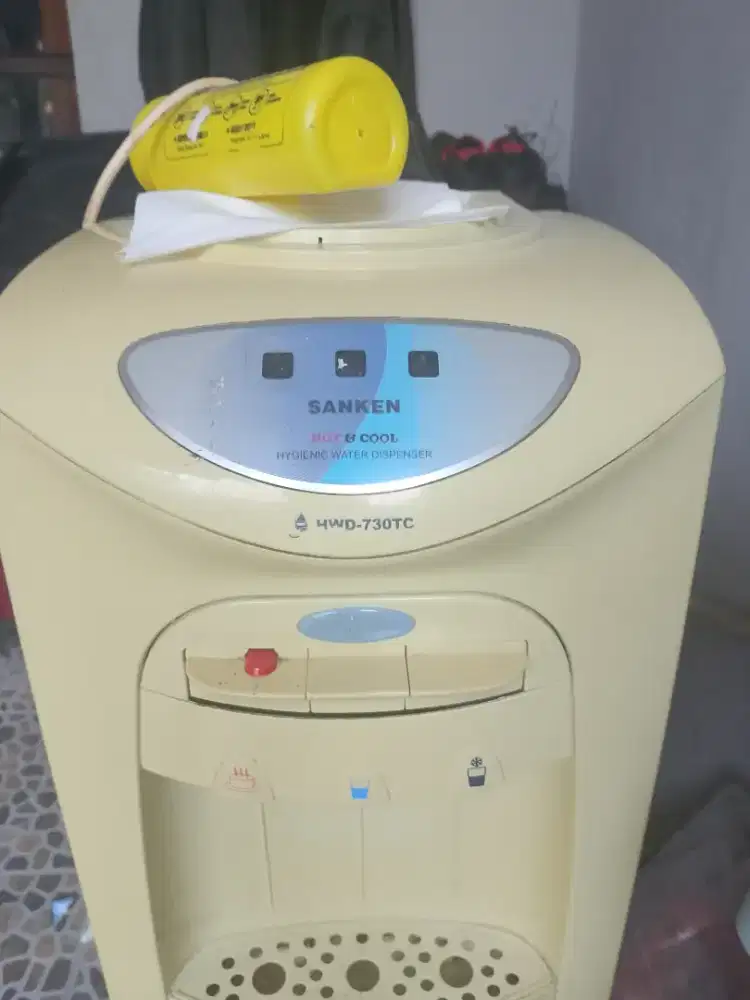 dispenser merk sanken