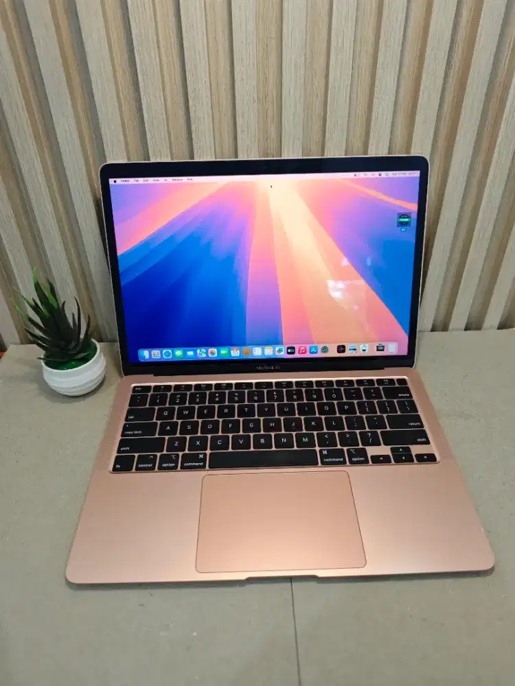 MACBOOK AIR 2020 I5 8/512