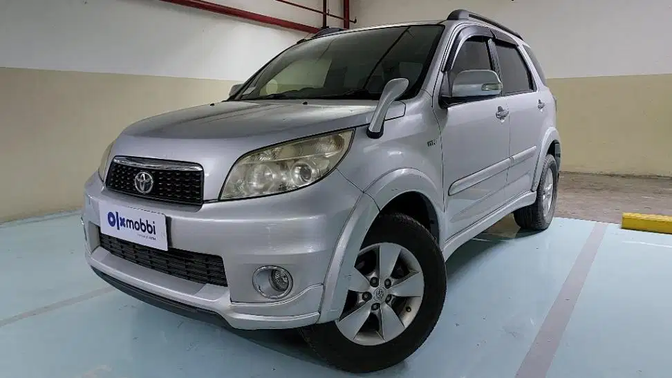 DP MURAH Toyota Rush 1.5 S Bensin-AT 2010  CSVGB