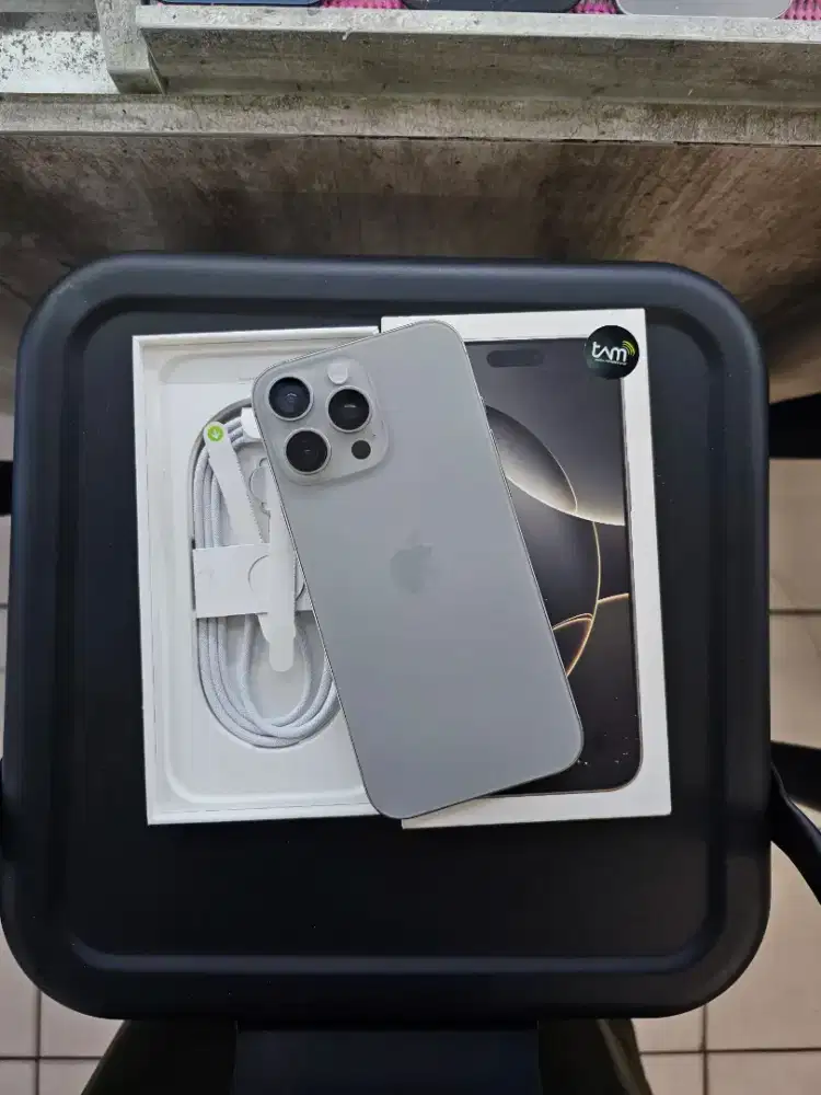 iPHONE 16 PROMAX 256 RESMI iBOX Mulus fullset ORI murah