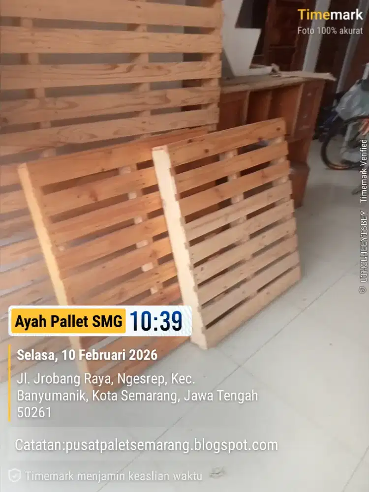 Dipan kayu lesehan ala palet