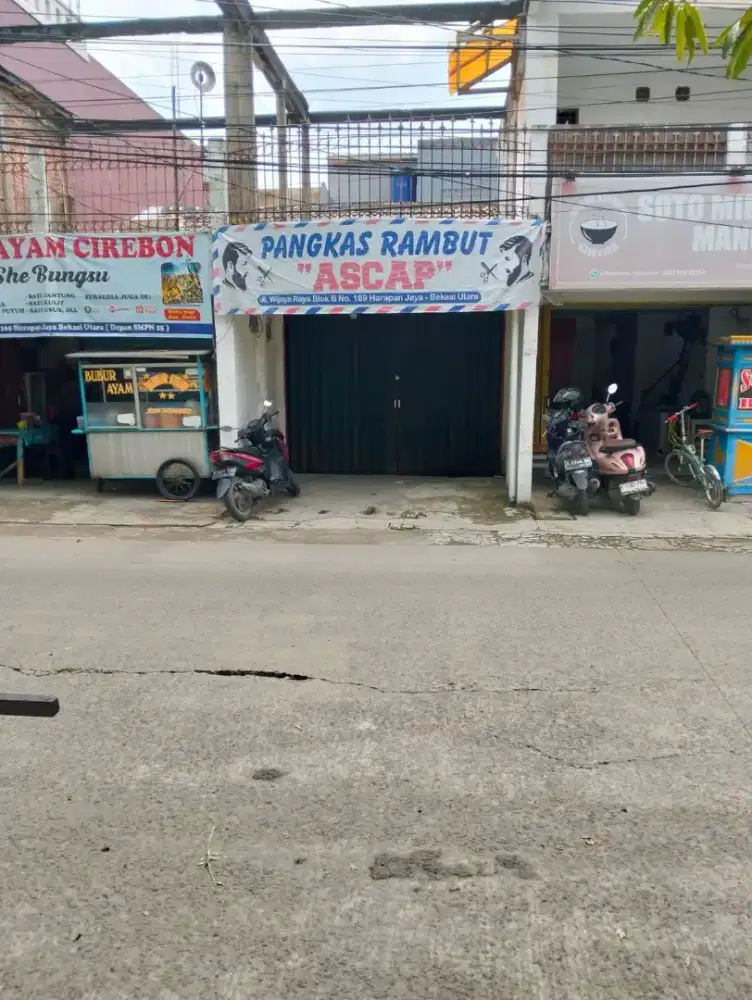 Disewakan ruko 1 lantai, depan SMPN 25 Bekasi
