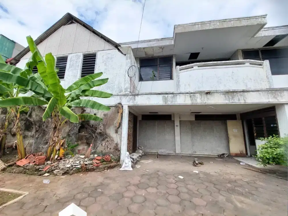 JUAL Rumah Hitung Tanah Lokasi Strategis Area Bisnis di Jl Barito Semarang Timur