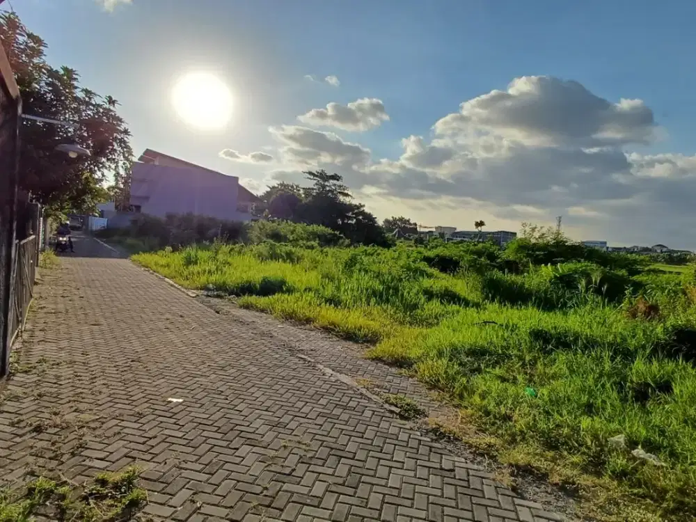 Tanah Jogja Premium, Depan Royal Ambarukmo