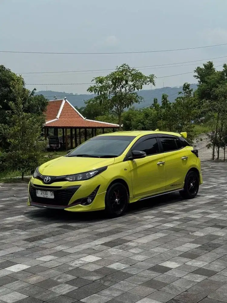(DP 32JUTA) YARIS TRD 2019 MT/ MANUAL