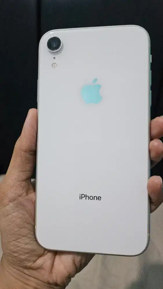 IPHONE XR 64 GB