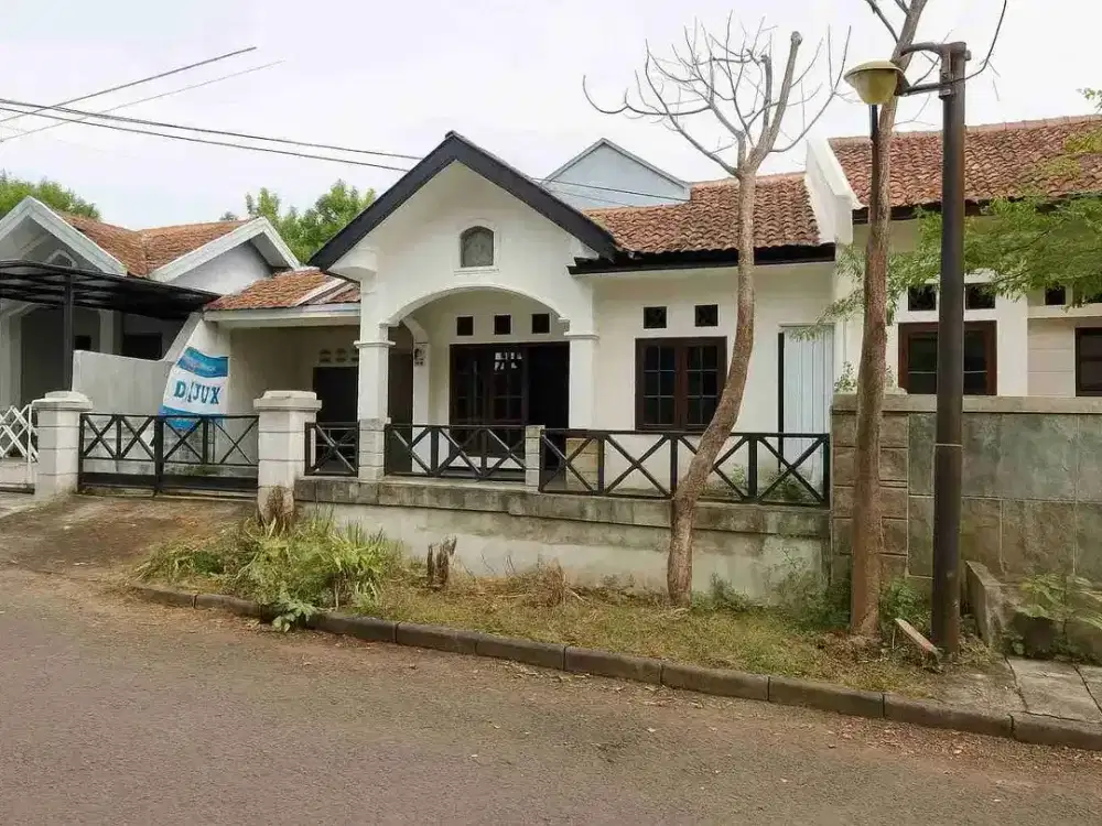 1M seriusan 120m² gila!selangkah citraland greenlake wiyung babatan