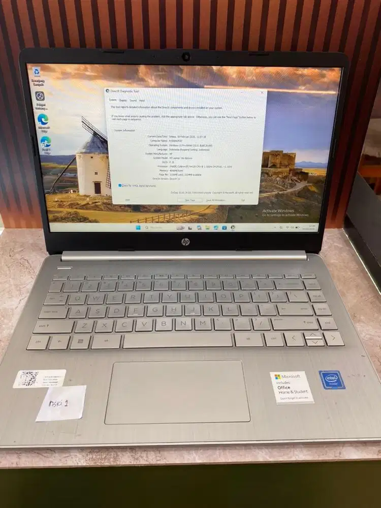 HP intel celeron N4120 ram 4/256 ssd