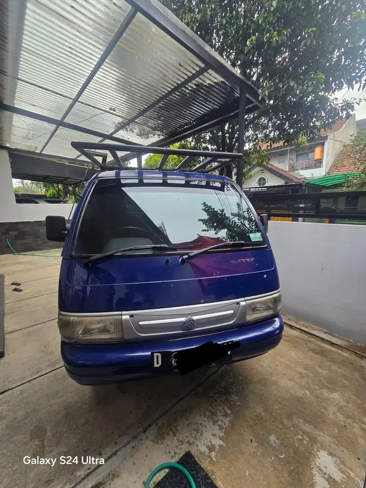 Suzuki Futura 2010 Bensin