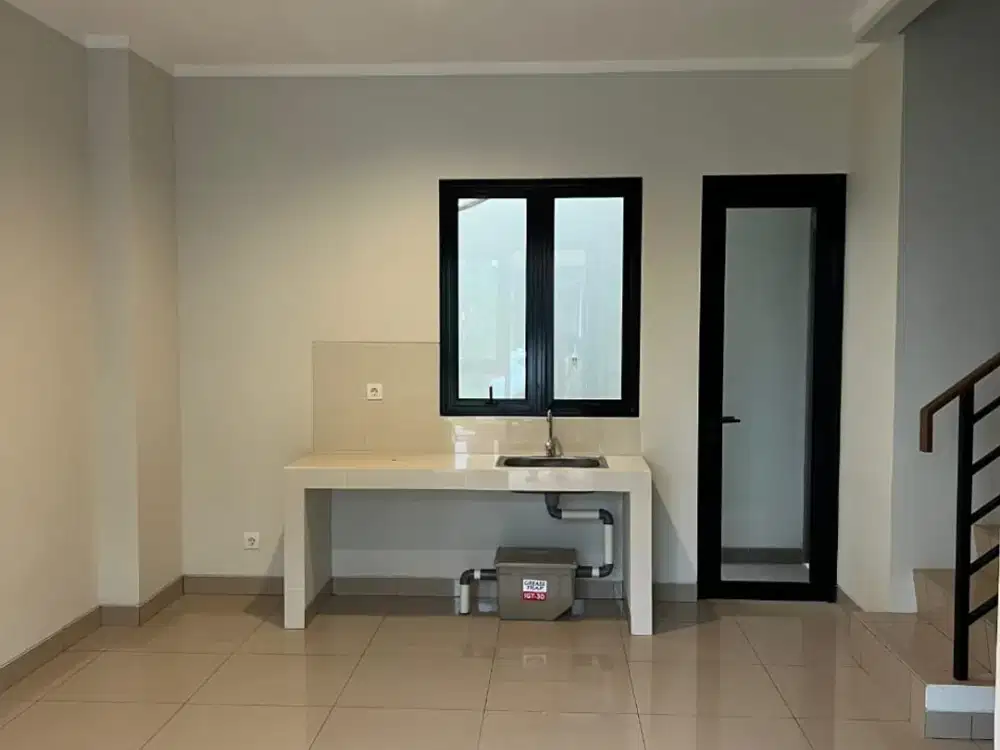 Disewakan Rumah Brand New Sumarrecon Bekasi-60JT