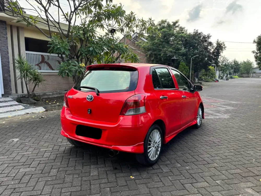 Toyota Yaris 2012 Bensin