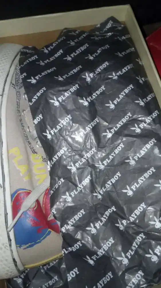 Sepatu Playboy Hefnero