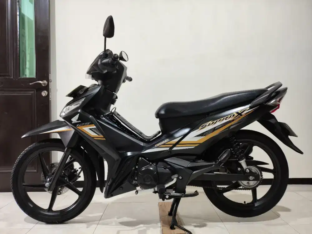 HONDA SUPRA X 125 FI TAHUN 2024 KM 7 RIBUAN
