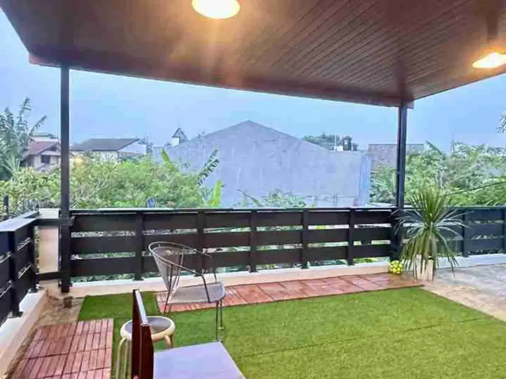 Rumah Sudah Renovasi Bagus Dalam Kompleks Di Cinere Estate