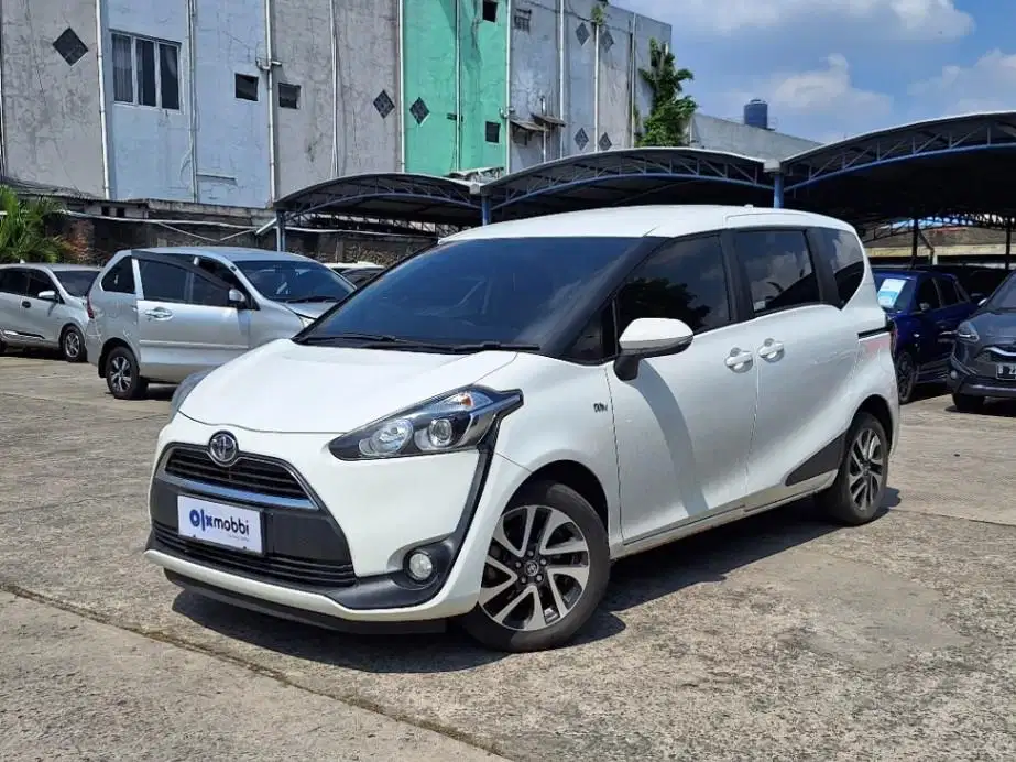 Kondisi Terawat Toyota Sienta 1.5 V Bensin-AT 2018 EYP