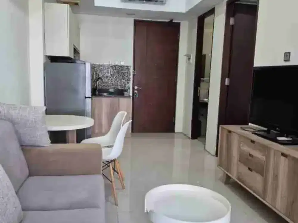 Linden 2BR gila 400JTan bonus furnish no gunawangsa tidar merr manyar apartemen