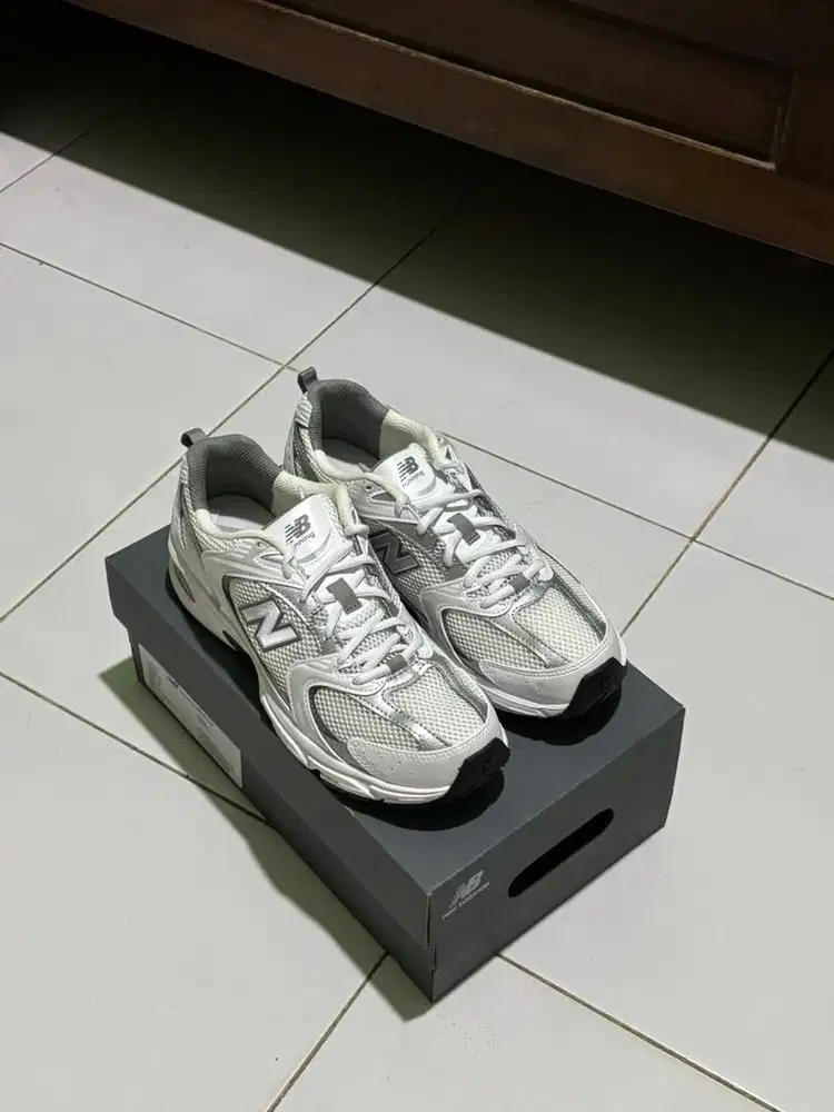 Sepatu New Balance 530 Brand new