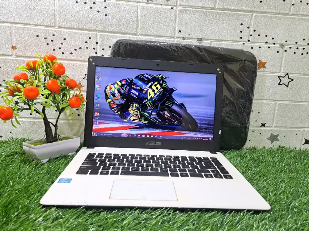 Laptop asus X450 core i3 ram 4 hdd 500 gb normal semua siap pakai