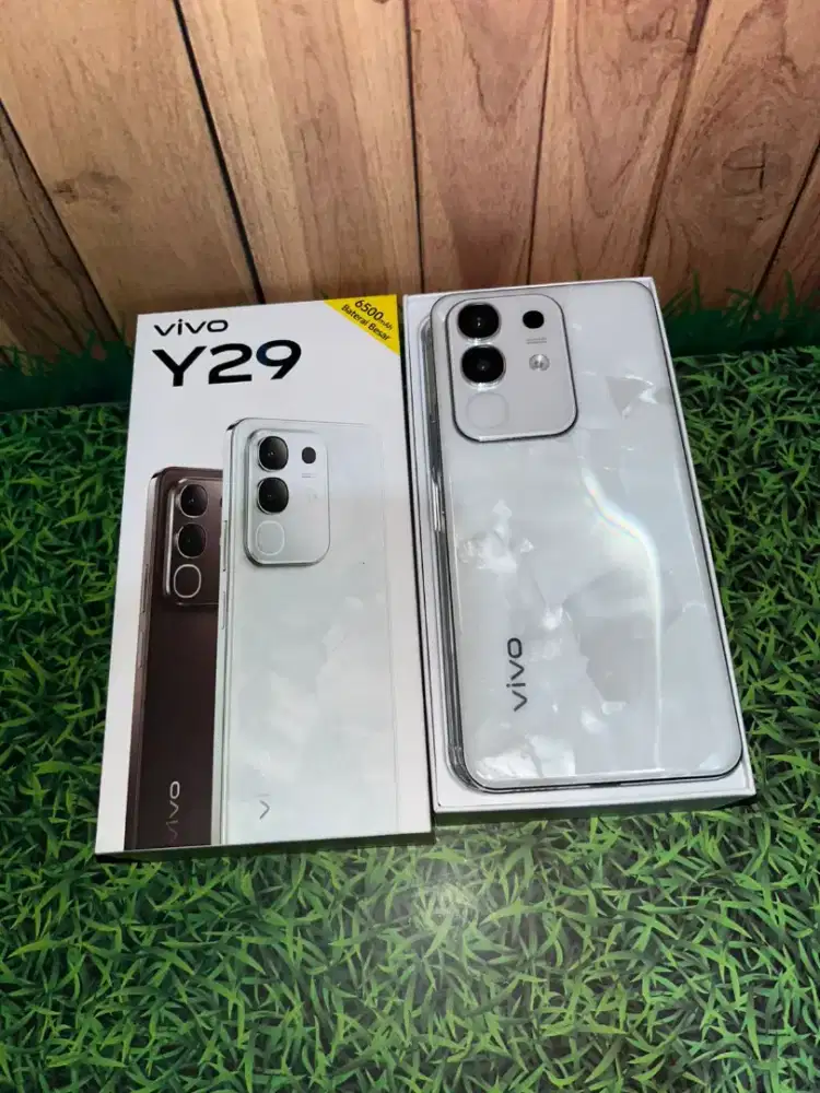 Handphone Vivo y29 ram 6/128 White