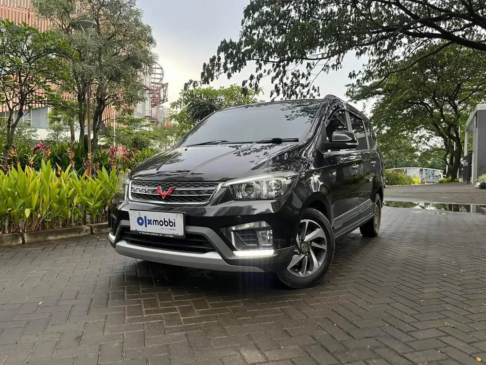 DP 1 JUTA Wuling Confero S 1.5 L ACT Lux Plus Bensin-MT 2020 PKT