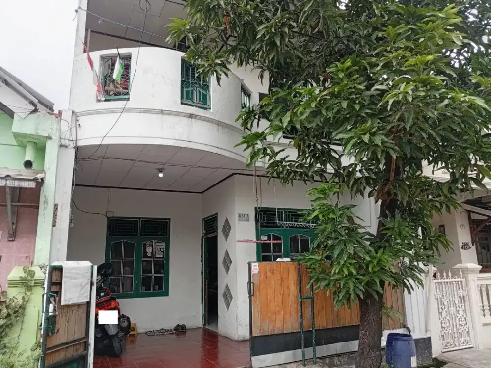 Rumah 2 Lt SHM 10 Mnt ke Summarecon Mall Bekasi Siap KPR  J-39960