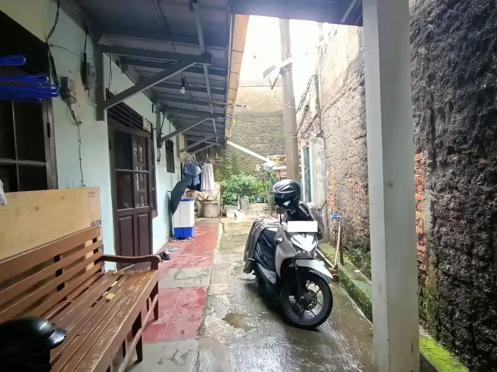 Rumah Hadap Selatan 15 Mnt  ke Living Plaza Kota Harapan Indah J-40047