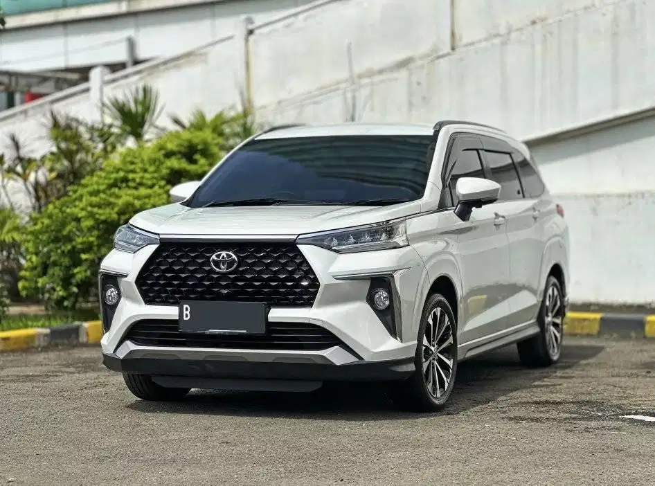 Toyota Avanza Veloz 1.5 Q Cvt 2021 Putih KM 15rb Record Dp 32jt