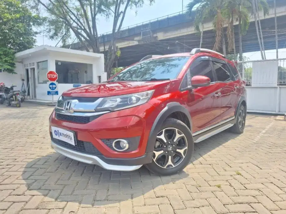 DP MURAH - Honda BR-V 1.5 E Prestige Bensin-AT 2017 Merah