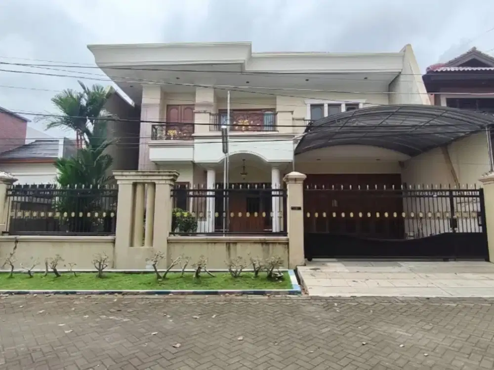 Rumah Manyar Jaya Full Furnish Siap Huni Carport 4 Row 2.5 mobil