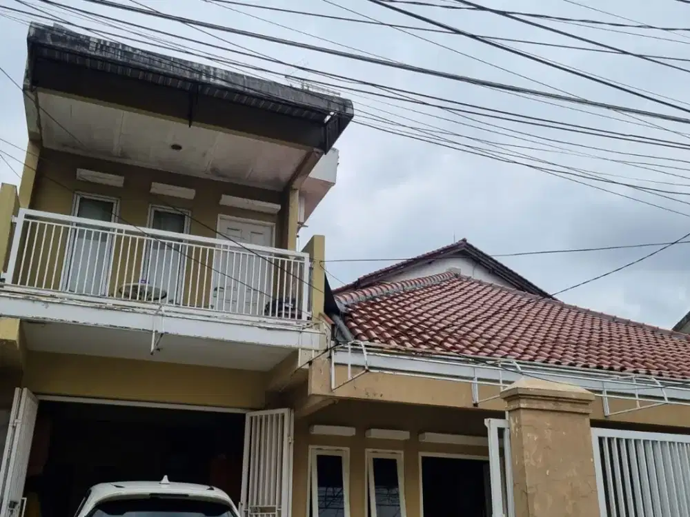 Rumah LT 250 Hadap Timur Siap Huni 5 Menit ke Gandaria City J-40268