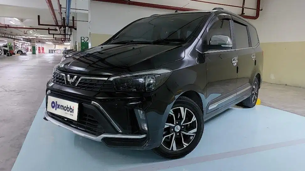 TERMURAH Wuling Confero S 1.5 L ACT Lux Plus Bensin-MT Merah 2020