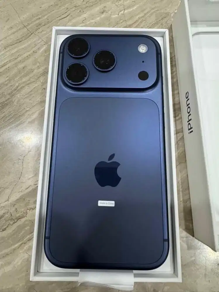 iPhone 17 Pro Navy 512Gb iBox Open Box