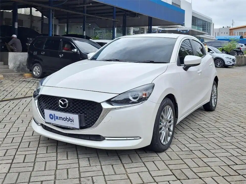 LOW DP Mazda 2 1.5 R Bensin-AT 2020 EZB