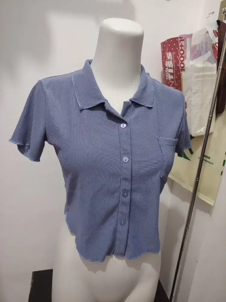 SLV - 06 Crop Top Kerah Biru