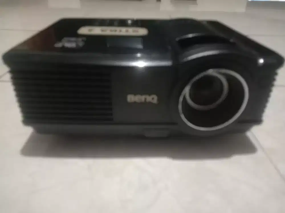 Jual proyektor BENQ