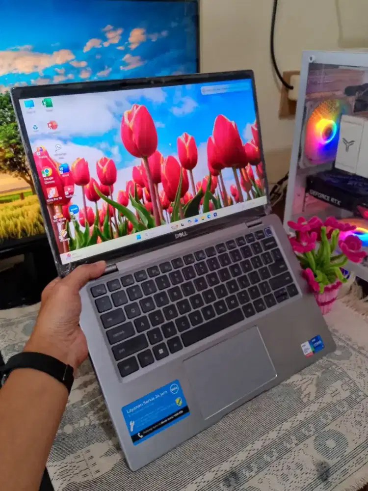 Laptop Dell Core i7 Gen 11 RAM 16GB SSD 512GB