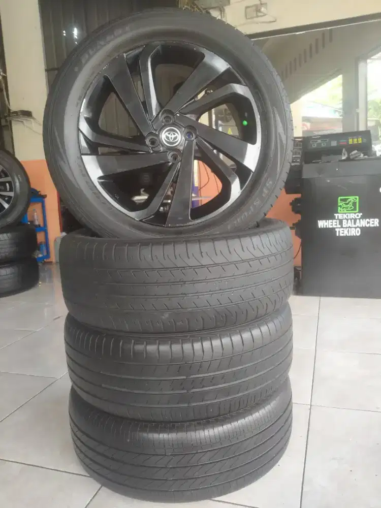 Velg original Toyota raize