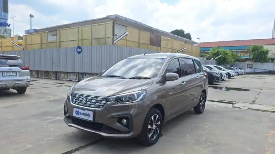 DP MURAH - Suzuki Ertiga 1.5 GX Bensin-AT 2019 Abu-Abu