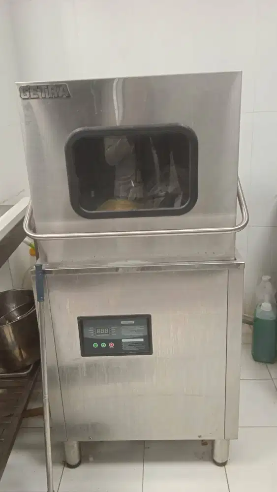 MESIN PENCUCI PIRING / COMMERCIAL DISHWASHER - KDW-600N - GETRA