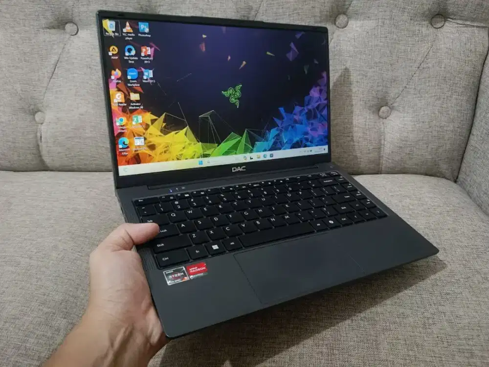 Laptop AMD Ryzen 5 Seri 7000 Terbaru Gaming
