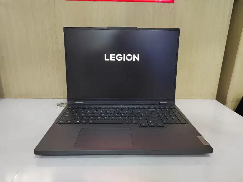 LENOVO LEGION 5 PRO 16IRX8 - Core i9-13900HX 4060 | 16/1Tb