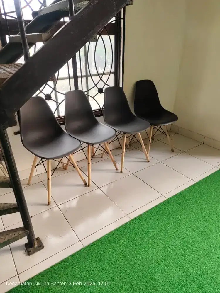 Kursi ex cafe murah meriah