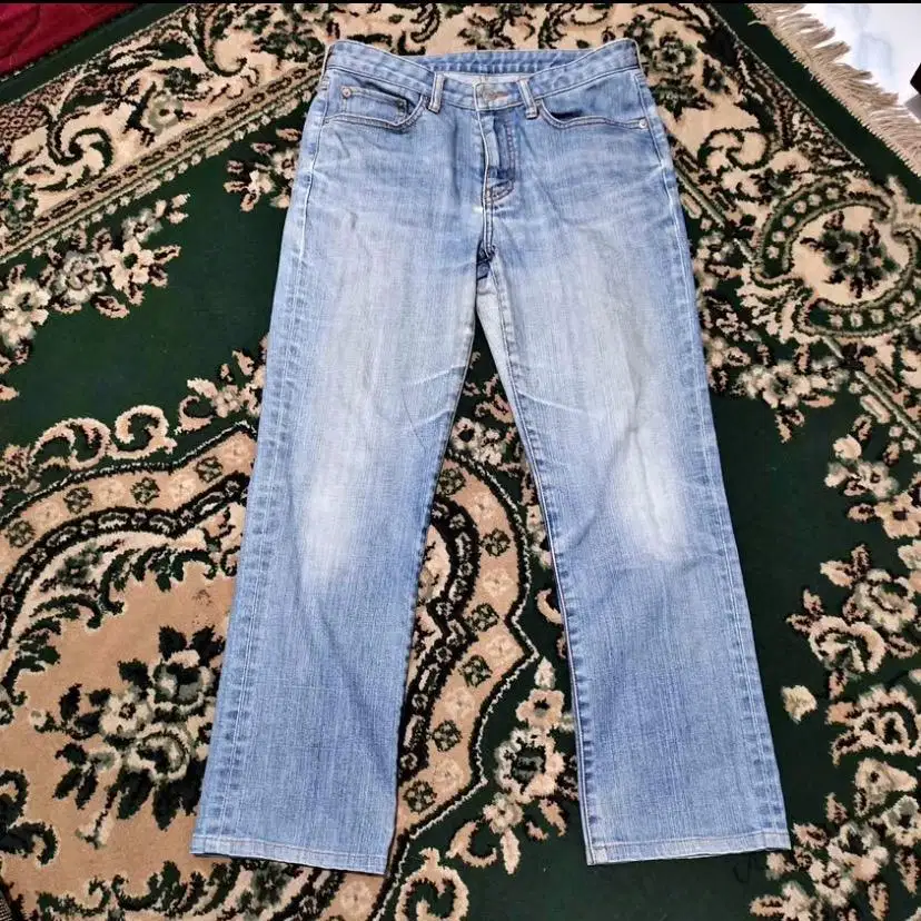 Celana Jeans Uniqlo Muat Size 28 - 31