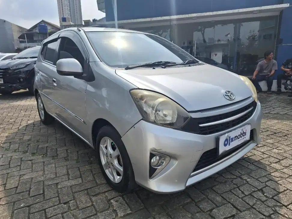 LOW DP Toyota Agya 1.0 G Bensin-MT 2014 ZGY
