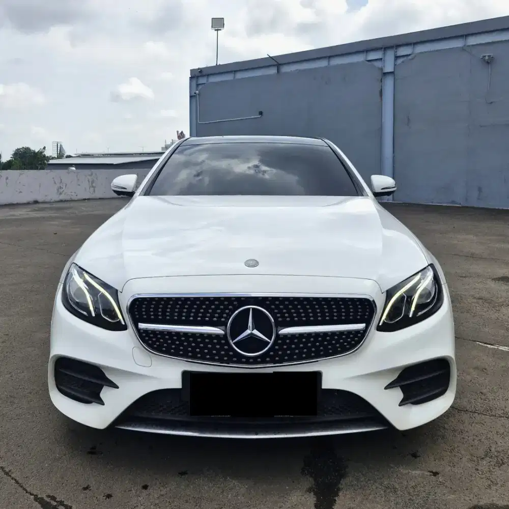 Mercy E300 AMG Nik 2017