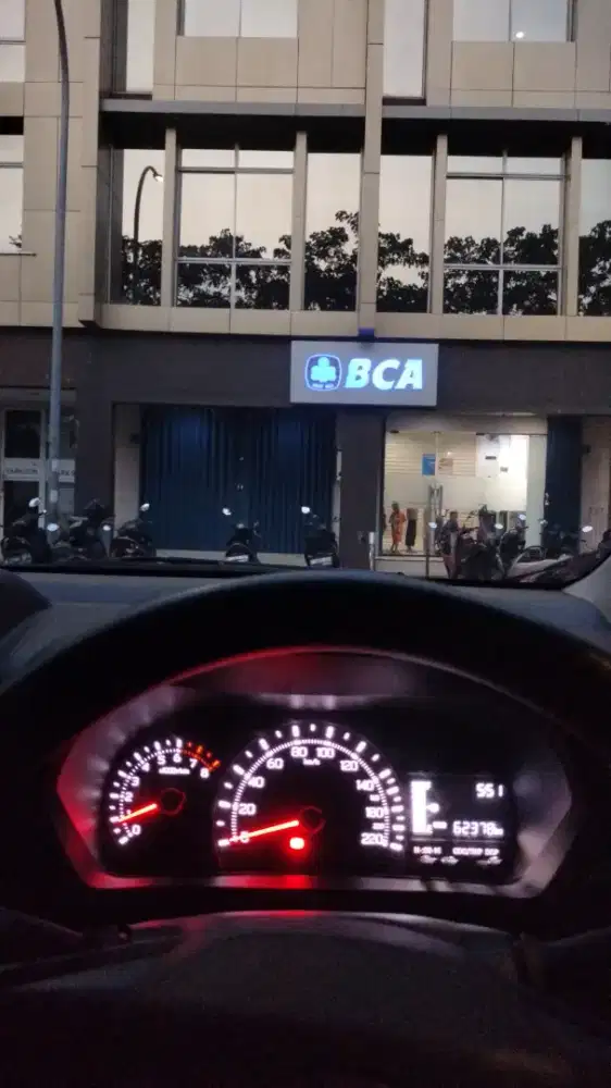 Mencari pekerjaan driver kantor&pribadi